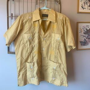 Guayaberas Exclusivas YAX-IC Button-Down Shirt